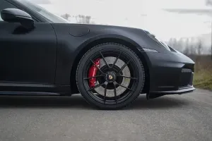 Poznań w rytmie V8